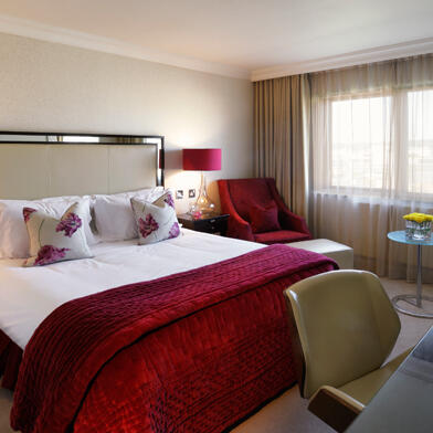 Deluxe Room 1 King Bed