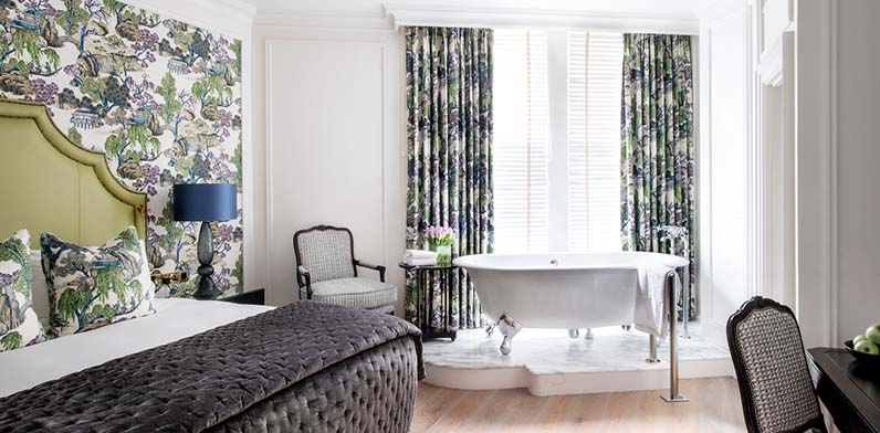 The Kensington - Deluxe Room 1 King Bed